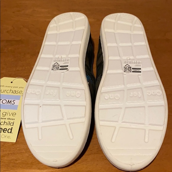*BNWT* TOMS blue camo canvas - Picture 5 of 5